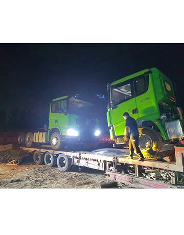 2 units SHACMAN X3000 tractor head ready ship to Ghana